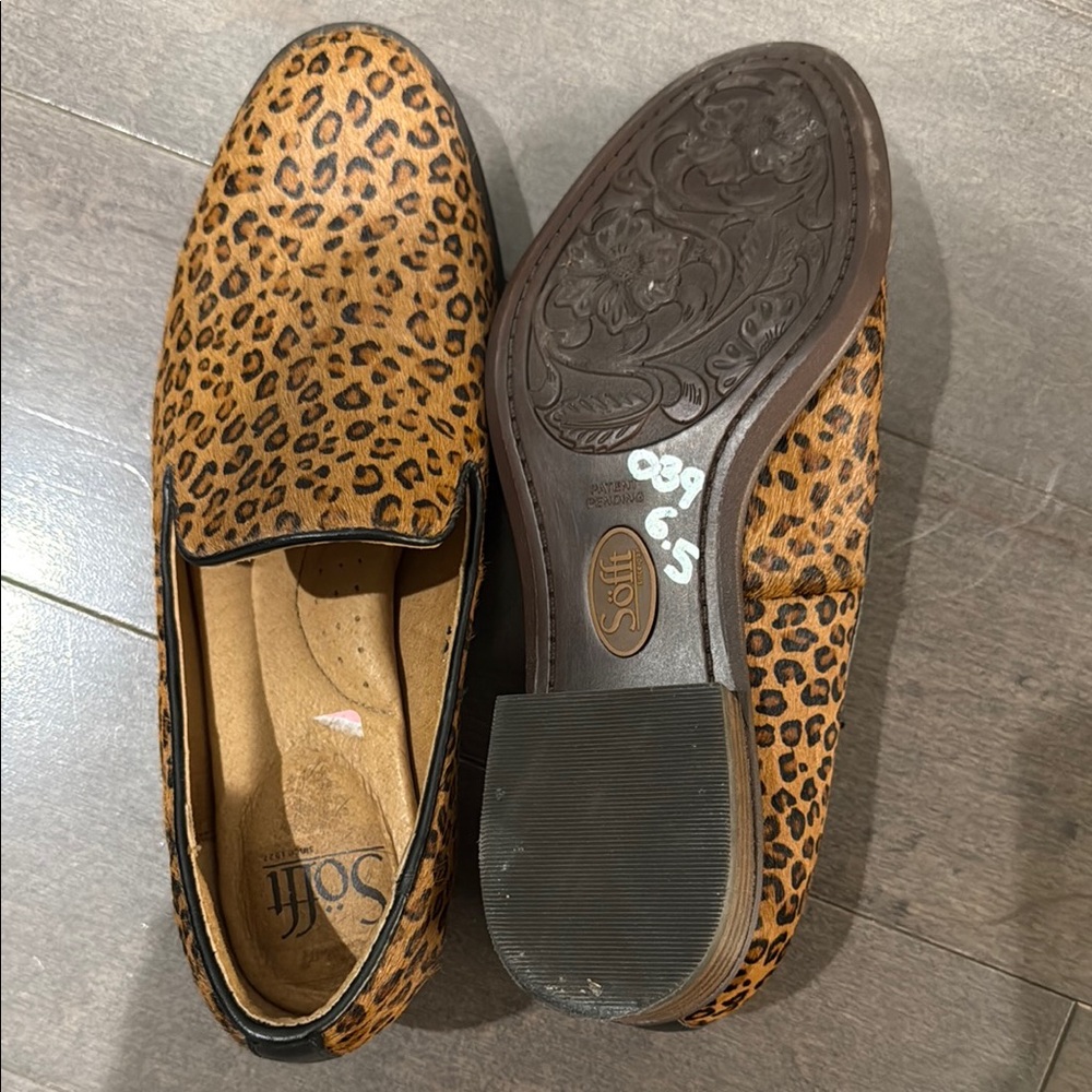 SofftcSz 6.5 Loafers Slip-Ons, never worn except when tried on so brand new.